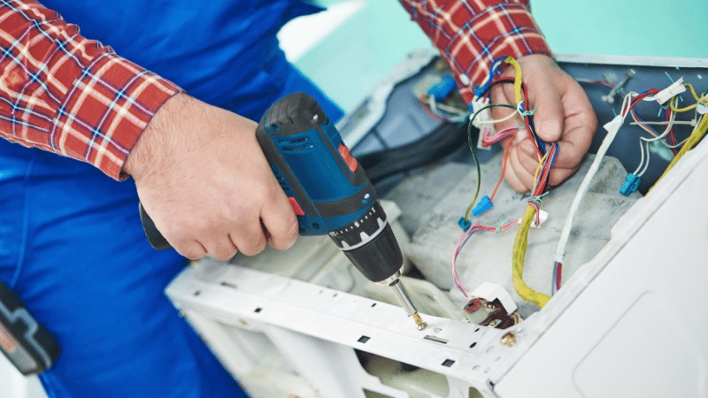 Hendek Fondital Fondital çamaşır makinesi kart tamiri – Su almama arızası orijinal parça ile giderildi. - Teknik servis örneği